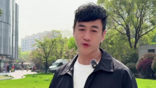 A妹主演《魔法坏女巫》曝预告 展现奇幻魔法世界 2024-08-08 8月8日，电影《魔法坏女巫》第一部发布全新预告，格琳达与艾芙芭，两个截然不同的女生，携手踏上通往奥兹国的列车，前往奇幻的魔法世界，她们的友谊也由此启程！